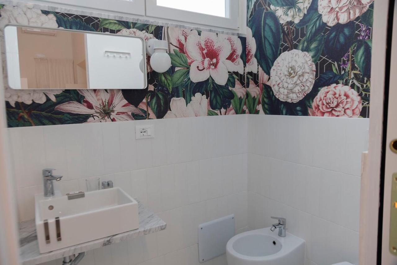 Interno21 Bed and Breakfast Νάπολη Εξωτερικό φωτογραφία