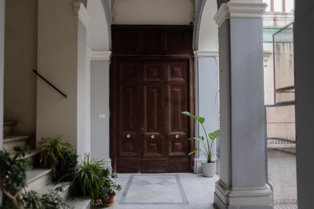 Interno21 Bed and Breakfast Νάπολη Εξωτερικό φωτογραφία